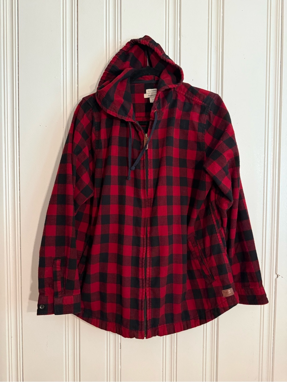 L.L. Bean Red and Black Buffalo Plaid Hooded Utility Jacket Women’s